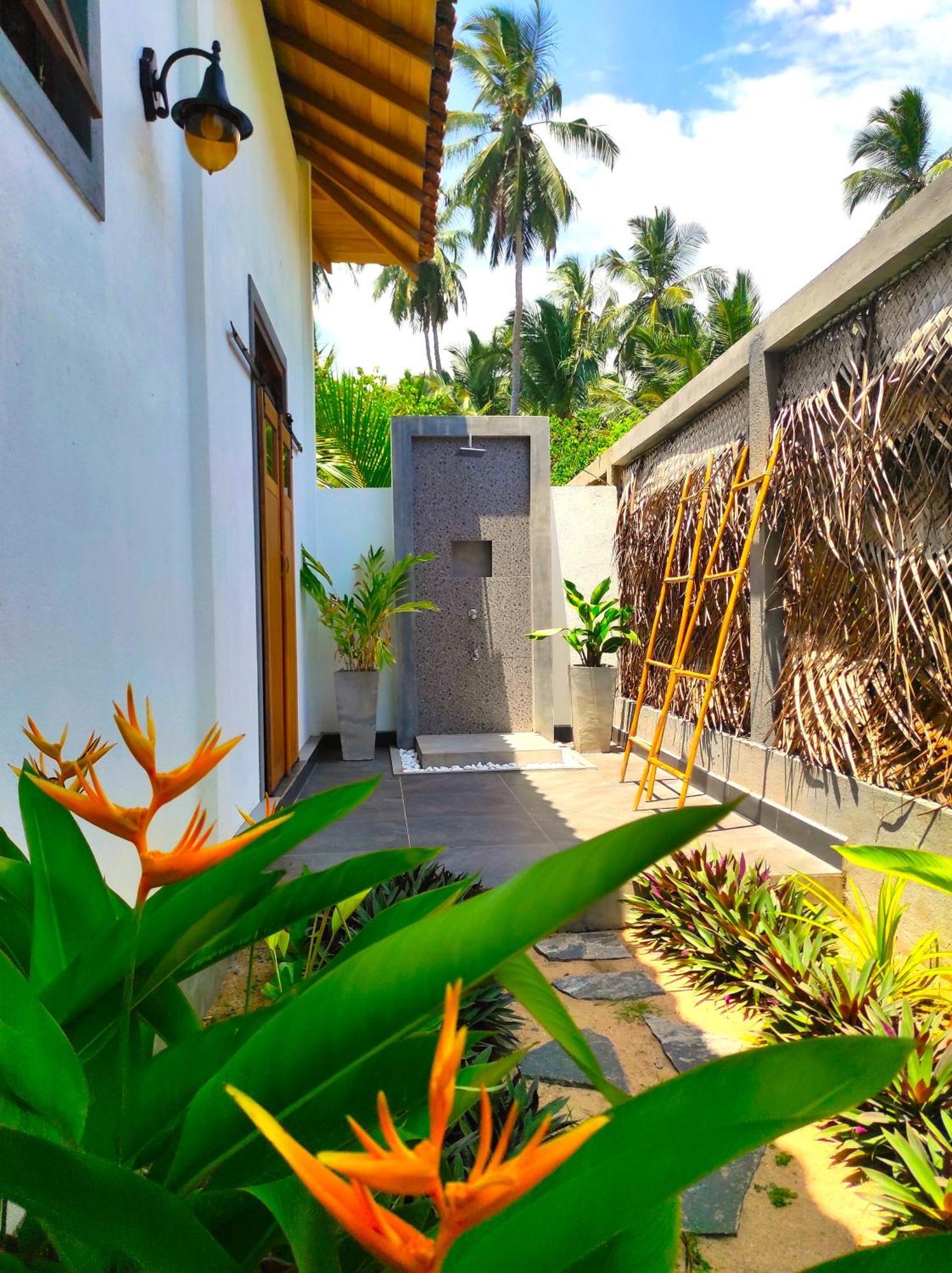 Sleeping Elephant Beach Resort Tangalle Eksteriør bilde